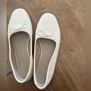 Freda Salvador flat shoe in good condition